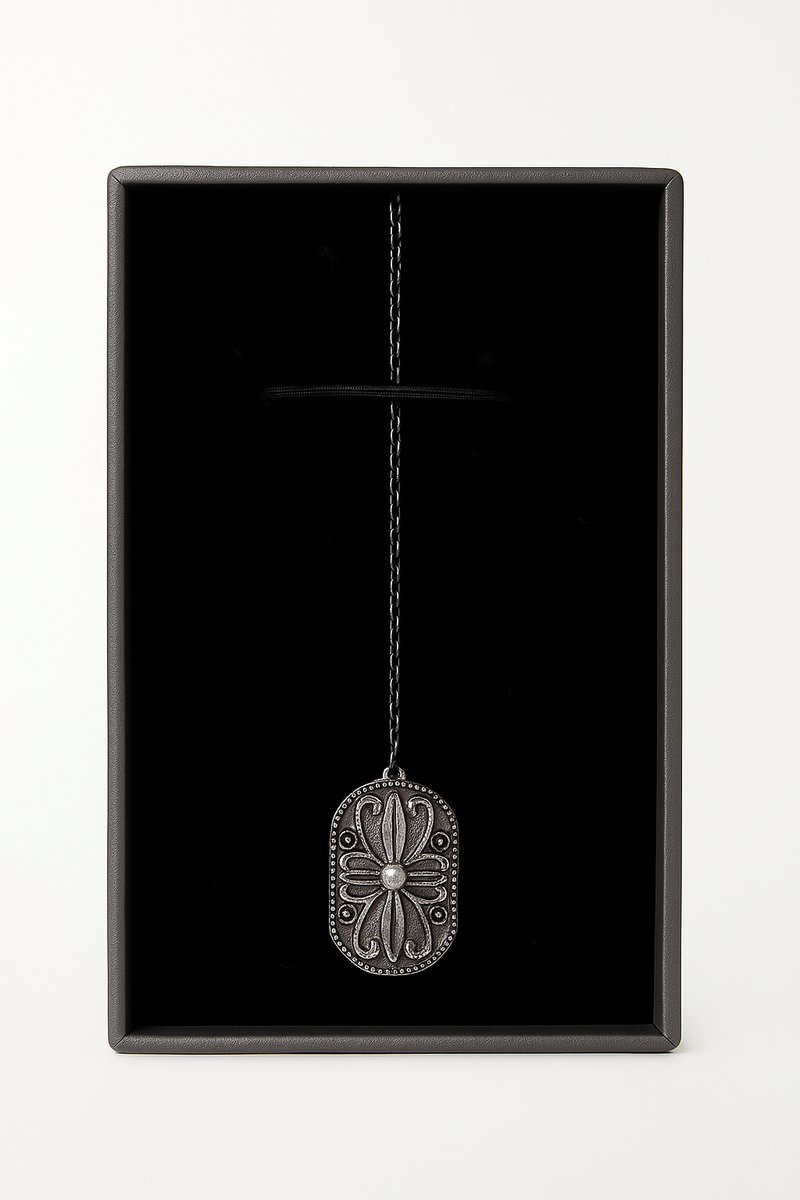 Collier Porte Lunettes Médaillon